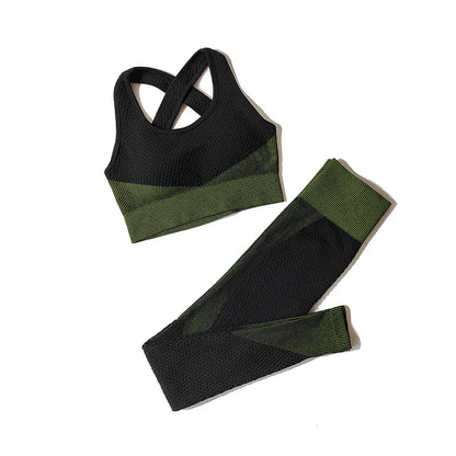 FlexFit Seamless Yoga Set: Comfy, Stylish, Versatile